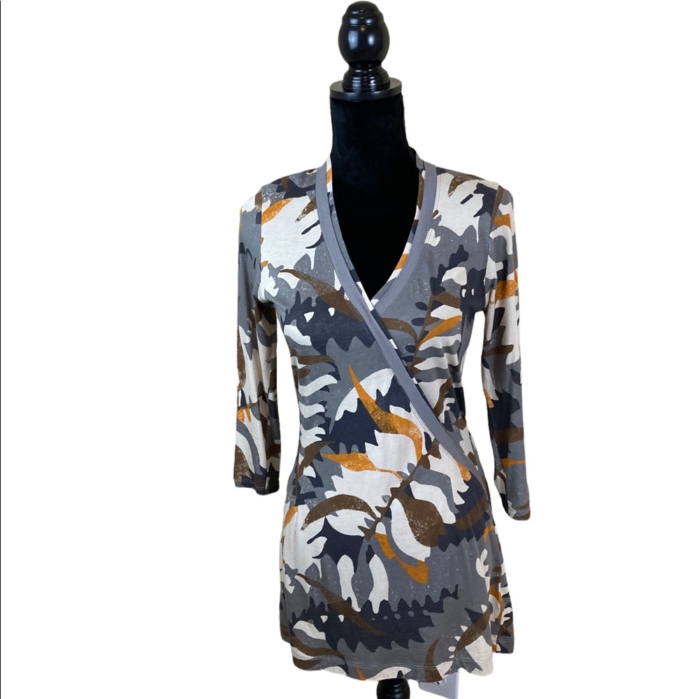 Sandwich NWOT Floral Knit Top